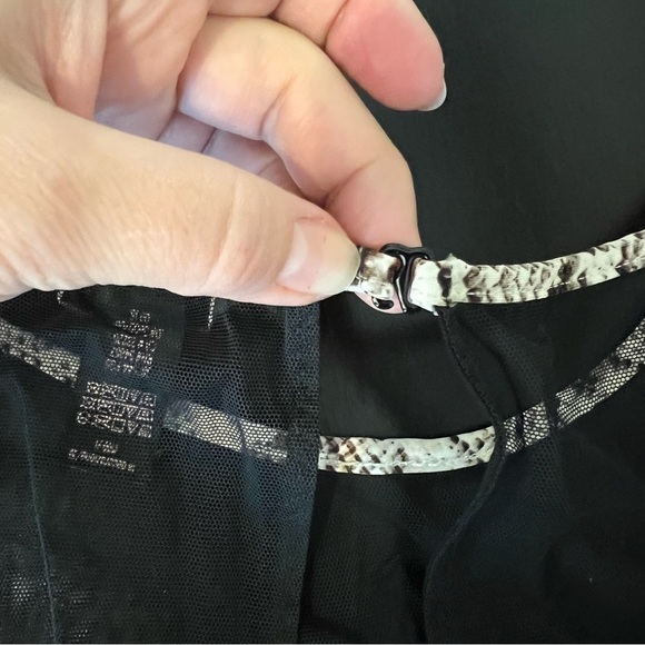 Victoria’s Secret velvet body suit, backless, sleeveless, animal print trim,S - Picture 9 of 16